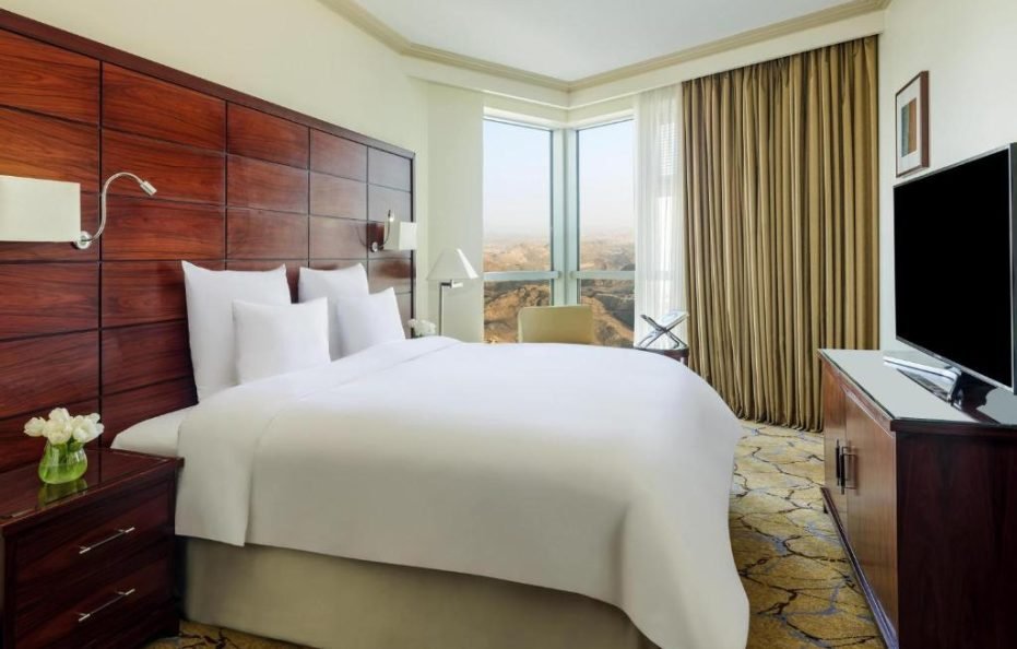 Movenpick Hotel & Residences Hajar Tower